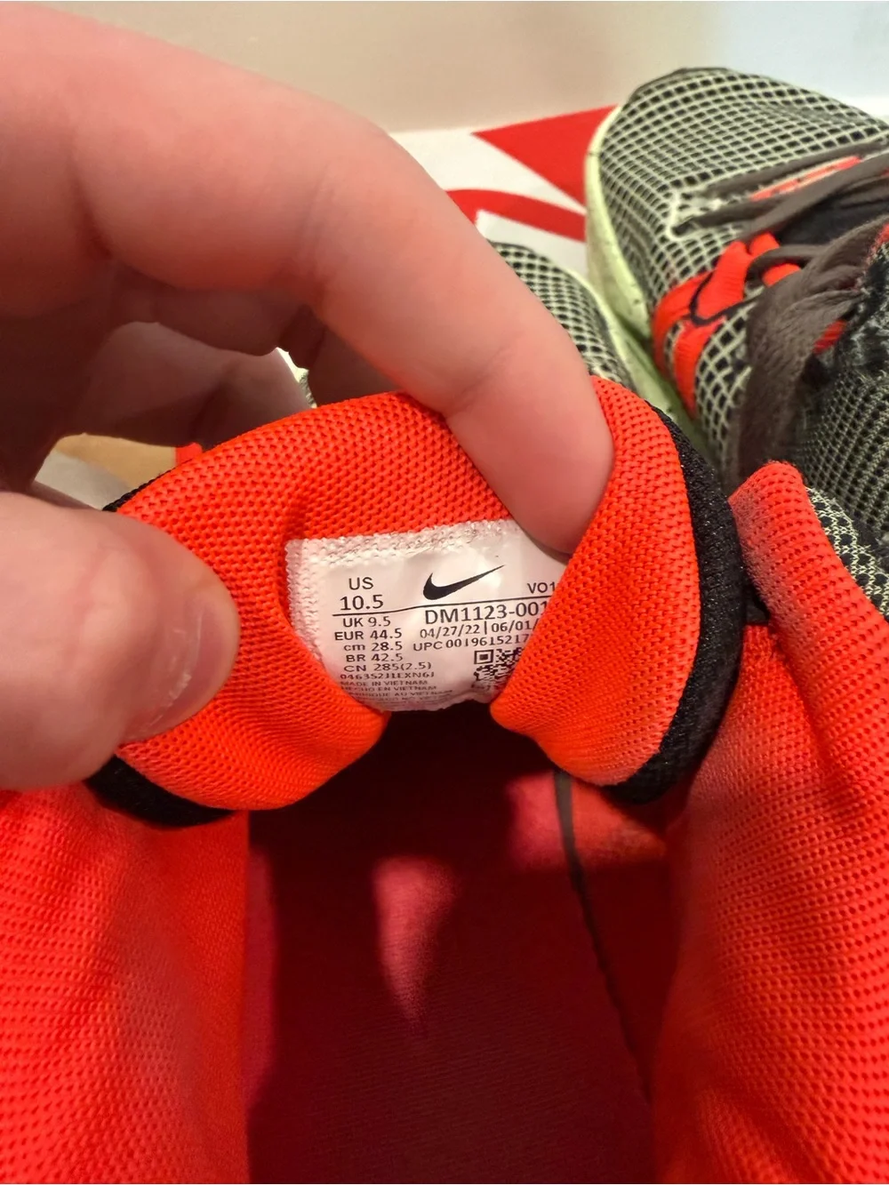 Nike Lebron Witness 7